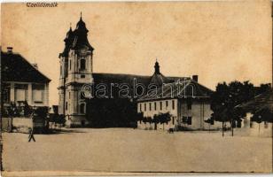 Celldömölk, Szentháromság tér, Római katolikus templom (vágott / cut)