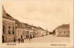 Devecser, Kossuth Lajos utca