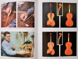 Dr. Erdélyi Sándor: A Kónya család. Bp.-Cremona, 1998. Kónya Lajos által dedikált! Kiadói kartonált ...