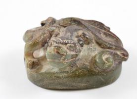 Kínai jáde kő pecsétnyomó, faragott, szalamandra figurával / Chinese jade seal maker.Salamander 4,5x3 cm
