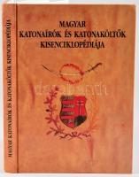 Sárközi Sándor: Magyar katonaírók és katonaköltők kisenciklopédiája. Bp., 2006, Mackensen Kft. Kiadói kartonált kötés, jó állapotban.