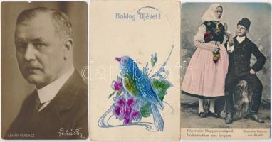 32 db RÉGI képeslap: történelmi magyar és motívumok / 32 pre-1945 postcards: Kingdom of Hungary and ...