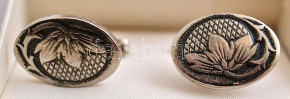 Román mandzsettagomb pár, dobozban