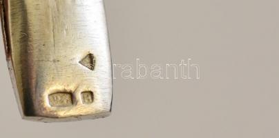 Ezüst(Ag) masszív karperec, jelzett, 8×7,2 cm, nettó: 26,6 g