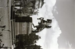 cca 1930 30 db nagyrészt városképes Leicával készített fotónegatív negatív tartóban. Budapest, felvo...