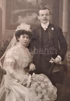 cca 1880-1940 14 db nagyrészt keményhátú fotó. Tablóképek és vizitkártya