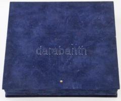 Soltra E. Tamás (1955-) "Pécs Városháza Emlékérem" kétoldalas Br emlékérem, eredeti tokban...