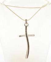 Ezüst(Ag) kígyó nyaklánc, köves kereszt függővel, jelzett, állítható hosszúság: 45-50 cm, 5,7×2,5 cm, bruttó: 13,5 g