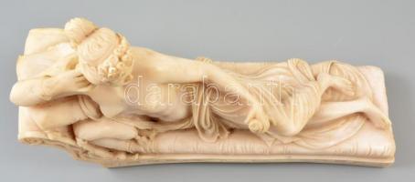 Jelzés nélkül: Fekvő félakt. Alabástrom, lepattanásokkal, m:18 cm, h:31 cm