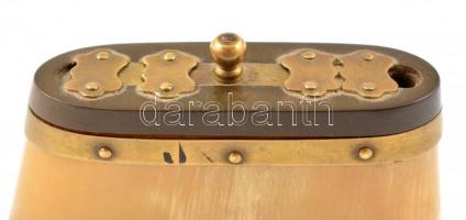 cca 1900 dohánytartó, réz-szaru-bakelit, jelzés nélkül, 9×5 cm