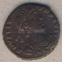 Római Császárság Valens 364-378. Bronzpénz T:3