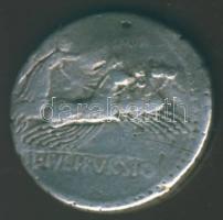 Római Köztársaság L.Julius Bursio ie.85. Denár Ag T:3