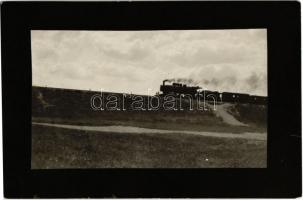 1917 Vasútvonal és gőzmozdony / railway line with locomotive. photo