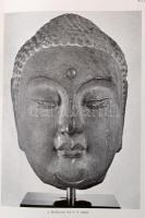 Horváth Tibor: Ázsia művészete. Bp.,1954, Képzőművészeti Alap. Fekete-fehér fotókkal illusztrált. Ki...