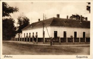 Bábolna, Igazgatóság. Műszaki foto Ludwig I. (EK)