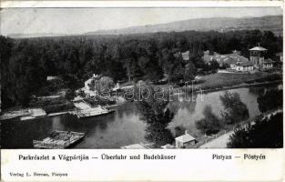 1907 Pöstyén, Pistyan, Piestany; Park a Vág partján, átkelés a Vág folyón komppal. Kiadja L. Bernas / Überfuhr und Badehäuser / crossing the Váh river by ferry, spa, bathing houses (EB)