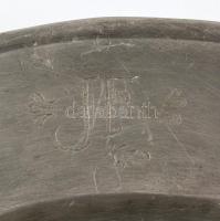 cc 1800  monogramos (JF) jelzett ón tál, d:33,5 cm