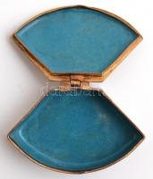 Zománcozott réz kis dobozka, 5,5×3,5 cm