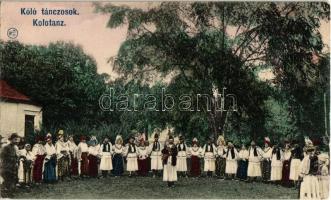 Kóló táncosok / Kolotanz / Balkan folk dance