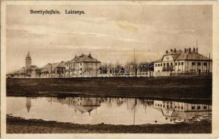 1928 Berettyóújfalu, laktanya. Paszternák Dezső kiadása