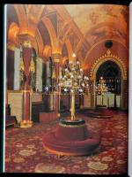 Kemény Zoltán(szerk.): Az Országház. Bp., 2001, Magyar Könyvklub. Kiadói műbőr kötés, jó állapotban