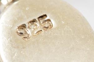 Részben réz fém gyertyatartó, apró kopásokkal, m: 17,5 cm