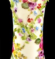 Virágos kis váza, sérült, kézzel festett, jelzett (két kard EC), m: 11 cm