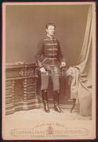 cca 1878 Görgey József (1844-1912) cs. és királyi tábornok, vezérőrnagy, Görgey Artúr unokaöccsének fiatalkori fotója, Lengyel Samu műterméből, hátoldalon feliratozva, szép állapotban, 16×11 cm