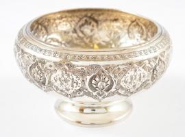 Ezüst Iráni tejkiöntő és cukortartó 900-as ezüst, perzsa mintával, jelzett. 112 g d:8 cm, m:8 cm