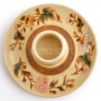 cca 1890 Zsolnay gyertyatartó, kézzel festett mázas porcelánfajansz, apró kopásnyomokkal, m: 8 cm, d...