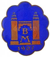 ~1930-1940. BM (Baár-Madas Gimnázium) 1907 zománcozott Br jelvény (41x35,5mm) T:1-