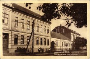 10 db régi külföldi városképes lap / 10 pre-1945 European town-view postcards