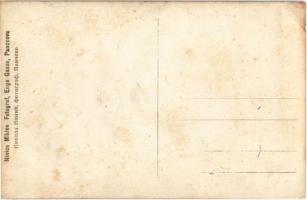 Pancsova, Pancevo; virágokkal feldíszített harangok szállítása lovasszekérrel a harangszentelési ünn...