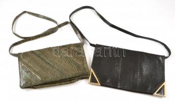 2 db kígyóbőr női bőr táska, az egyiken sérülésekkel, 24x14 cm és 27x16 cm