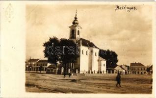 1930 Belényes, Beius; Piac tér, Római katolikus templom, sör raktár / market square, Catholic church, beer warehouse. photo