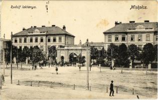 Miskolc, Rudolf laktanya