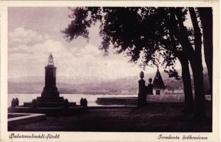 Balatonalmádi-fürdő, irredenta örökmécses. Hátoldalon World Jamboree of the Boy Scouts in Hungary 1933