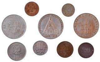 Kis kerek fémdobozban 9db fémpénz és emlékérem, közte 1947. 5Ft Ag "Kossuth" T:vegyes