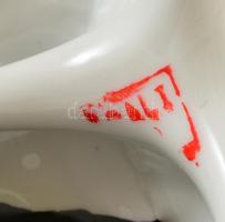 Kis rózsa, kézzel festett, jelzett, apró lepattanásokkal, m: 7,5 cm