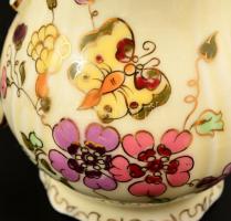 Zsolnay pillangó mintás mokkás készlet, kézzel festett, apró kopásnyomokkal, jelzett