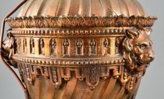 cca 1900 Empire stílusú, Merkúr Budapest rezezett spiáter petróleumlámpa, bekötve, átfúrt lyukkal, t...