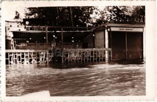 50 db régi magyar és történelmi magyar városképes lap; vegyes minőség / 50 pre-1945 Hungarian and Hi...