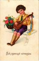 30 db régi motívumlap vegyesen: hölgyek, művészlapok, folklór, üdvözlőlapok, szerelmespárok, stb. ve...