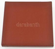 ~2000. "Zsolnay Városszépítő Városvédő Emlékérem / Pécs Város Szépítéséért és Védelméért" ...