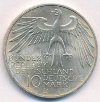 NSZK 1972D 10M Ag "Müncheni Olimpia" T:2 patina
FRG 1972D 10 Mark Ag "Munich Olympic...