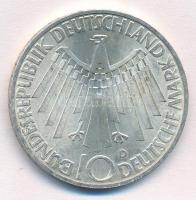 NSZK 1972D 10M Ag "Müncheni Olimpia - Spirál" T:1- kis FRG 1972D 10 Mark Ag "Münich O...
