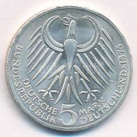 NSZK 1975J 5M Ag "Friedrich Ebert" T:1-
FRG 1975J 5 Mark Ag "Friedrich Ebert" C...