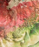 Utcazenész festett műgyanta, jelzett, lepattanással, fa talpazaton, d:25 cm, m:31 cm