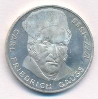 NSZK 1977J 5M Ag Carl Friedrich Gauss születésének 200. évfordulója T:1- patina FRG 1977J 5 Mark Ag 200th Anniversary - Birth of Carl Friedrich Gauss C:AU patina Krause KM#145