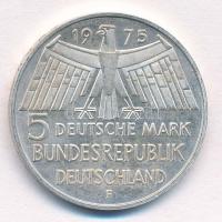 NSZK 1975F 5M Ag "Európai műemlékvédelmi év" T:1- patina FRG 1975F 5 Mark Ag "Europea...